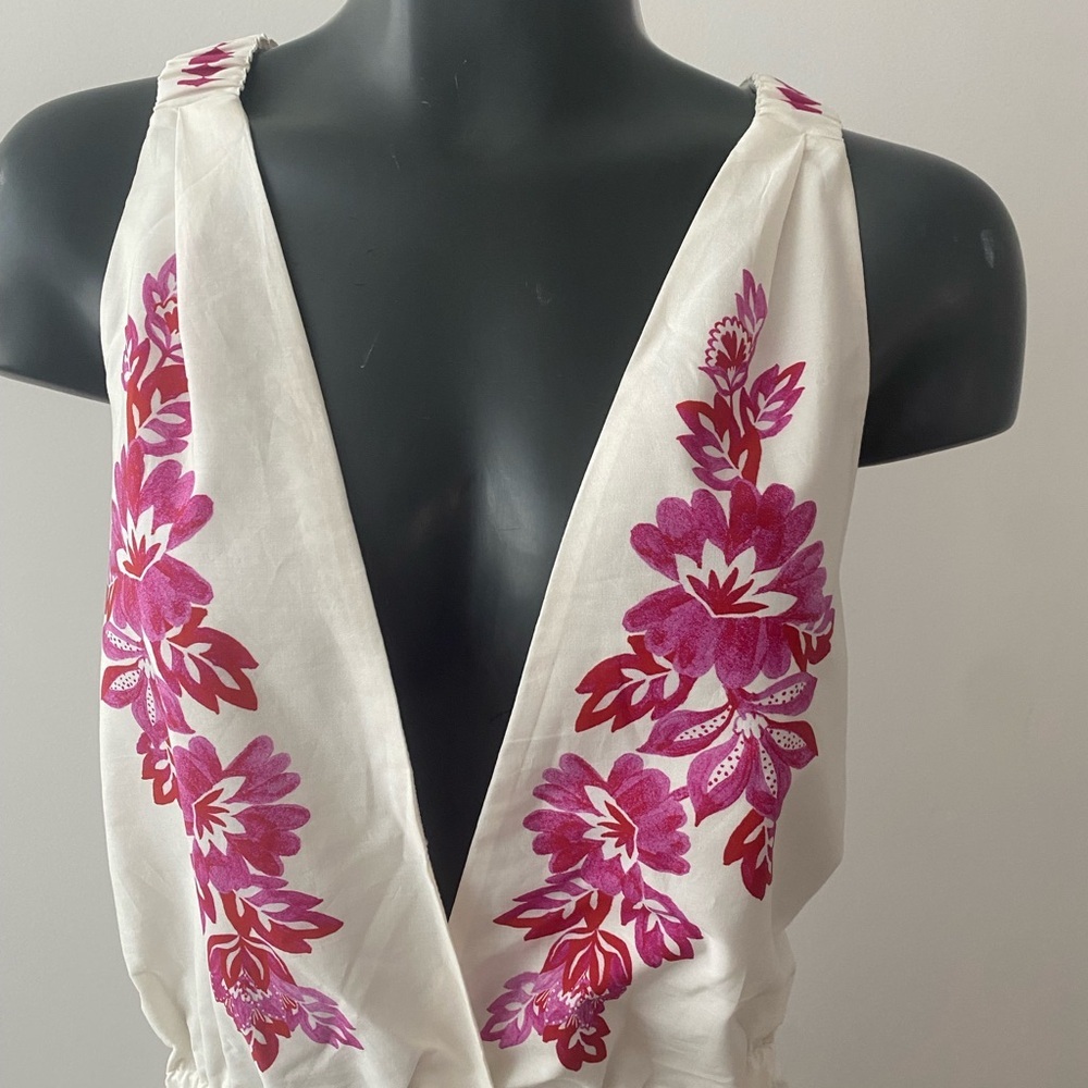 FARM Rio White Maxi Dress with Pink Floral Print NWT - Picture 12 of 12